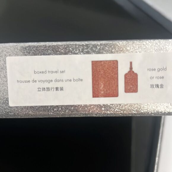 NWT Kate Spade Shimmy Boxed Travel Set rosegold - Picture 4 of 4